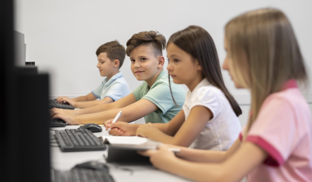 Ketvirtokai ir aštuntokai pasitikrins mokymosi pasiekimus 