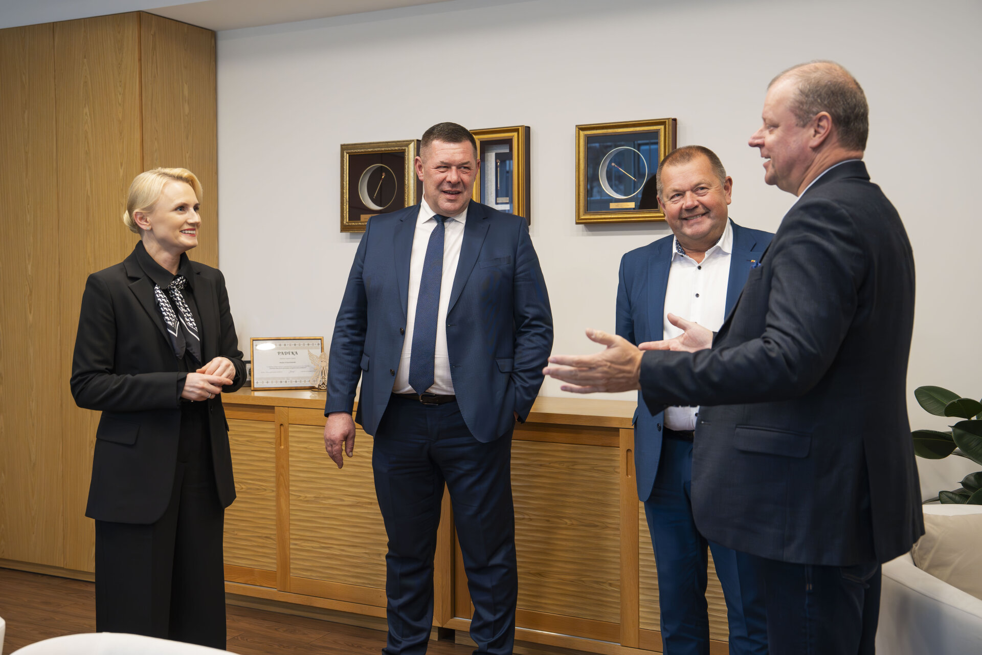 Alytaus Rajono Mer Susitiko Su S Skverneliu Alytaus Rajono Savivaldyb 